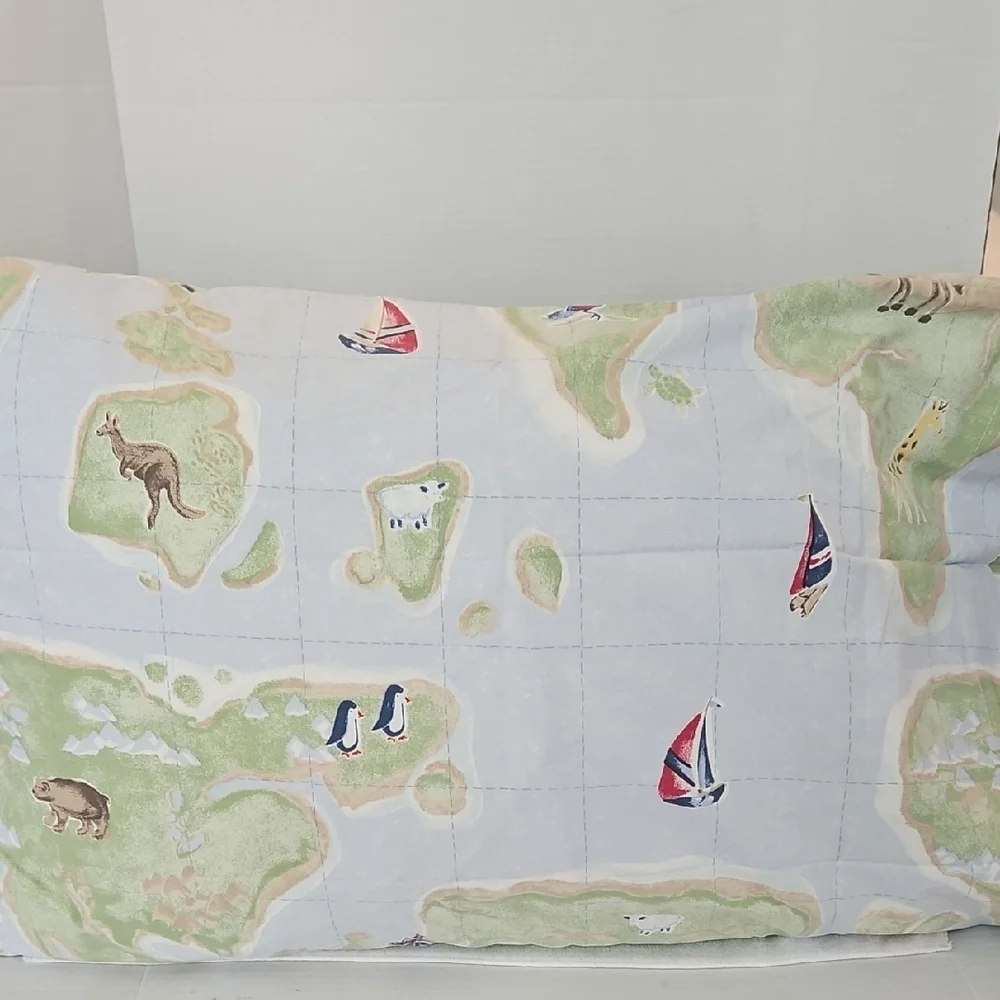 Pottery Barn Kids Vintage Explorer Island Animals & Sailboat Twin Flat Duvet